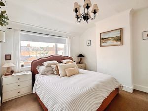 Photo 15- click for photo gallery